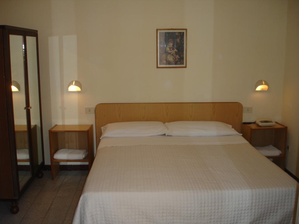 Hotel La Rusticana Giardini-Naxos Extérieur photo