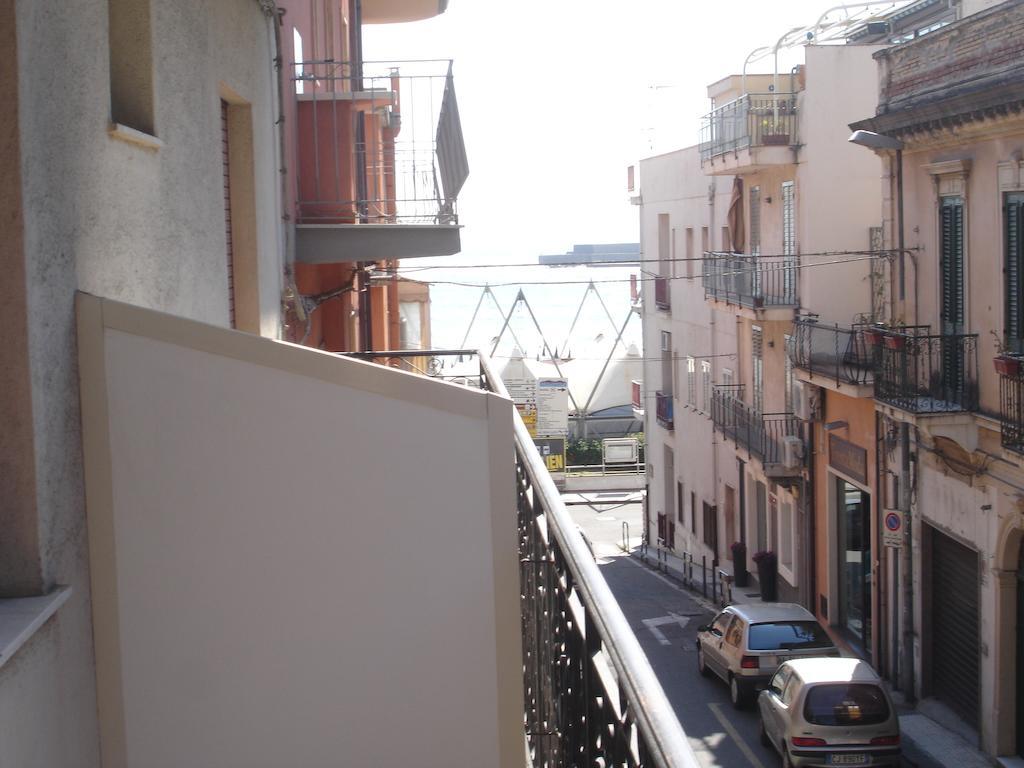 Hotel La Rusticana Giardini-Naxos Chambre photo