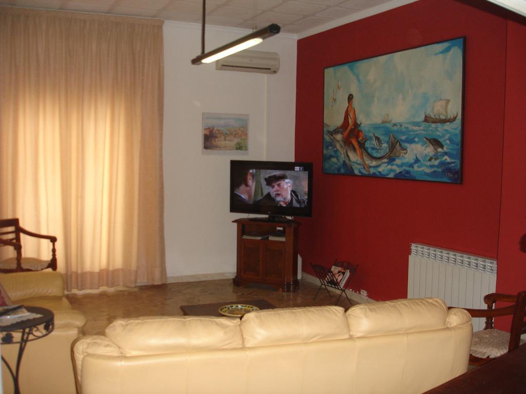 Hotel La Rusticana Giardini-Naxos Extérieur photo